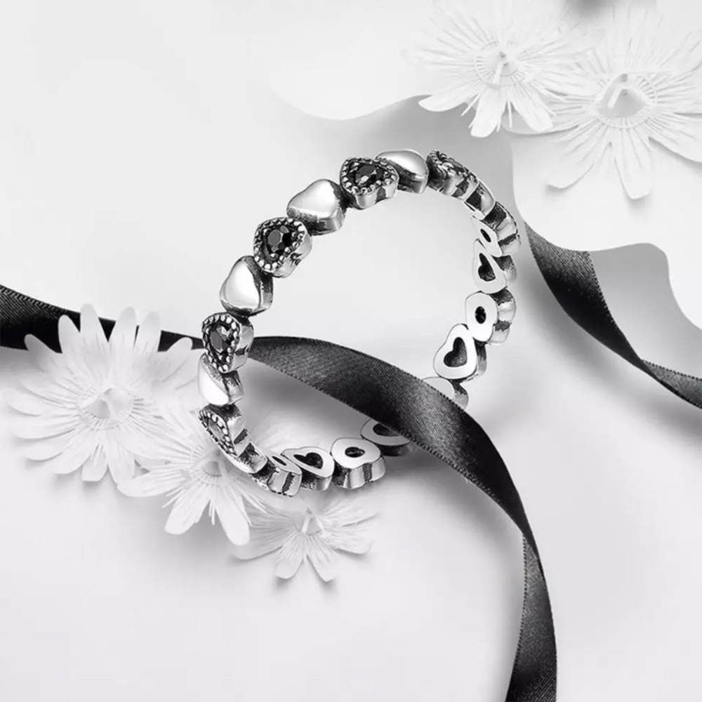 925 sterling silver stackable heart ring - Picture 3 of 3